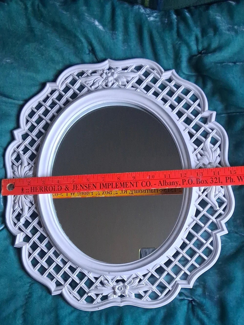 Ornate Oval Wall Mirror in White, 15